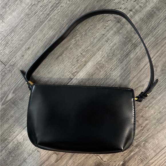 ANTIK KRAFT  black simple elegant  Mini shoulder Zip bag - Picture 1 of 13